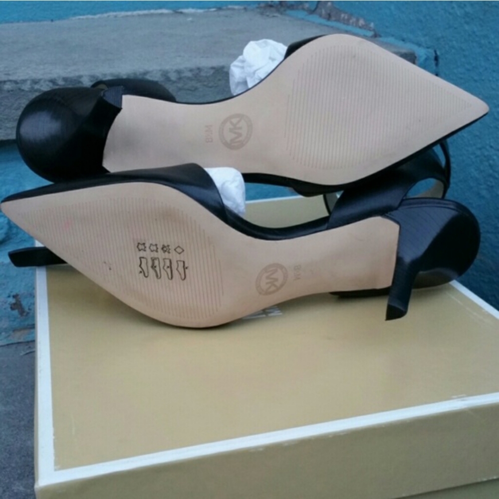 MK Julieta Ankle Strap Black Leather Heels Sz 8.5 - Picture 3 of 4